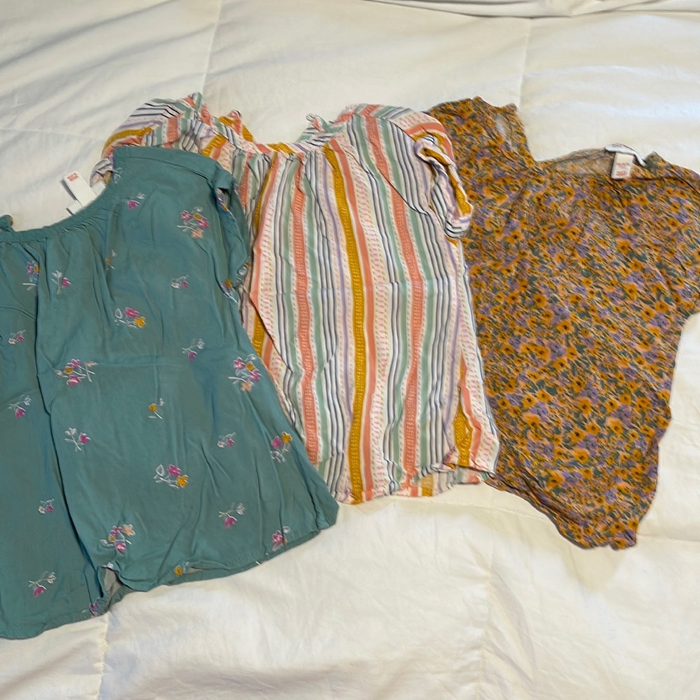 3 Girls Blouses